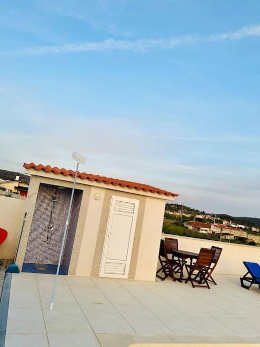 Reis House Villa Torre de Dona Chama Luaran gambar