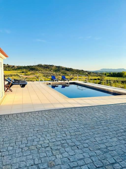 Reis House Villa Torre de Dona Chama Luaran gambar